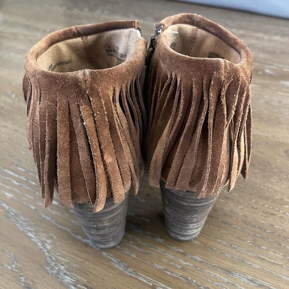 Born Boots Womens Size 7 Brown Suede Fringe Western Chunky Heel Shoes Festival - Picture 4 of 10